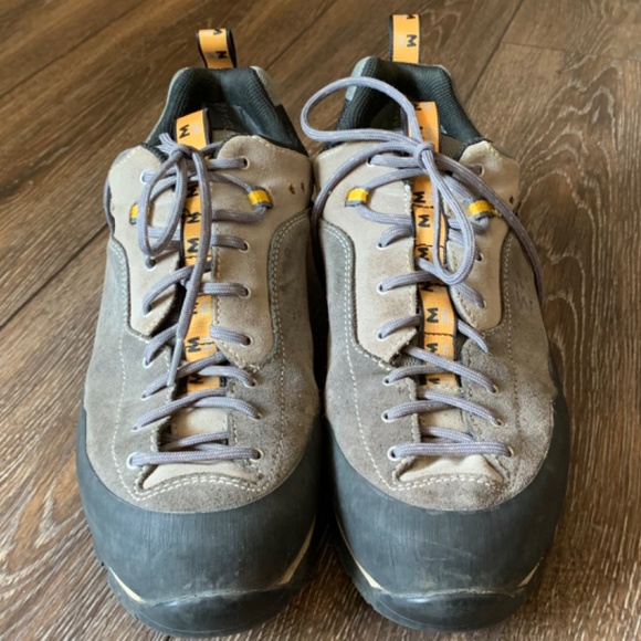 Garmont Mens size 12 Dragontail Vibram GORE-TEX Hiking Outdoor Trail Lace Up EUC main image 7